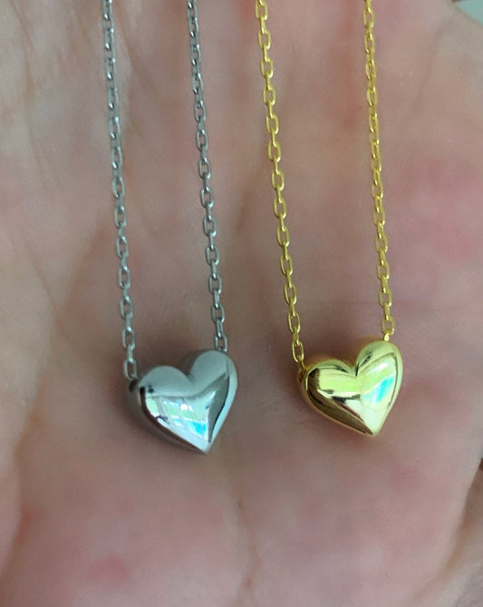 Tiny Gold Heart Pendant Necklace, Minimal Simple Necklace, Tiny Heart Choker, Everyday Simple Necklace Layering Necklace, Jewelry Stacking