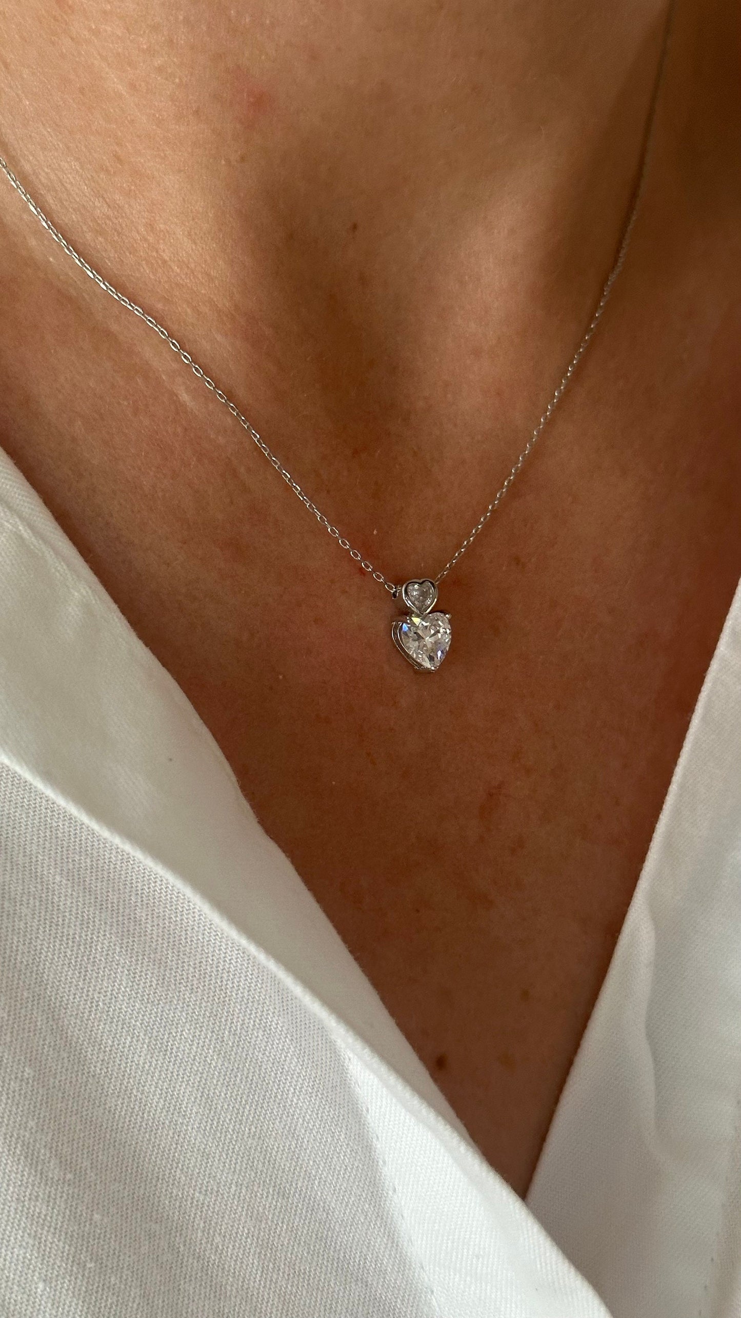 Crystal Heart Necklace, Diamond necklace, Minimalist Everyday Necklace, CZ Necklace, Cubic Zirconia Gemstone, Gift for her, Layering Jewelry
