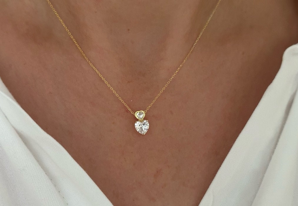 Crystal Heart Necklace, Diamond necklace, Minimalist Everyday Necklace, CZ Necklace, Cubic Zirconia Gemstone, Gift for her, Layering Jewelry
