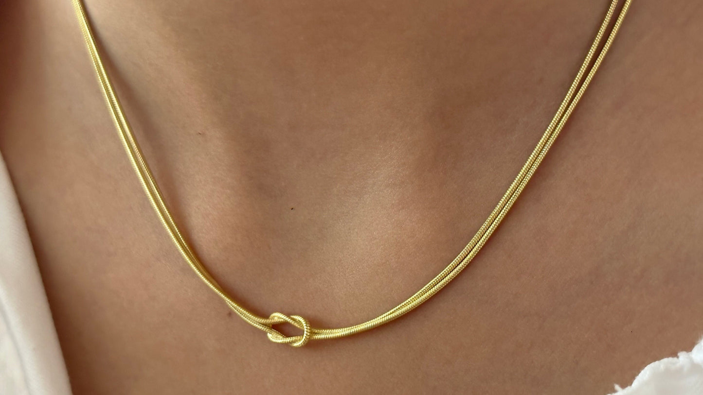 Love Knot Necklace, Double Chain Knot Necklace, Knot Choker, Everyday Minimalist Necklace, Endless Knot, Christmas Gift for her, Bridal Gift