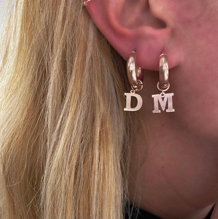 Initial Earring, Initial Hoop Earrings, Letter Hoop Earring, Huggie Earrings, Personalized Earring, Custom Hoops, Gift for her