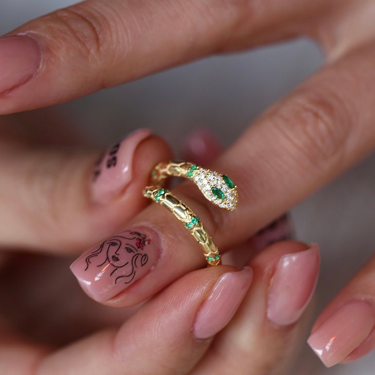 925 Sterling Silver Snake Ring, Green Eye Snake Ring, Adjustable Snake Ring, Open Snake Ring, Snake Jewelry,  Serpent Ring, animal jewelry