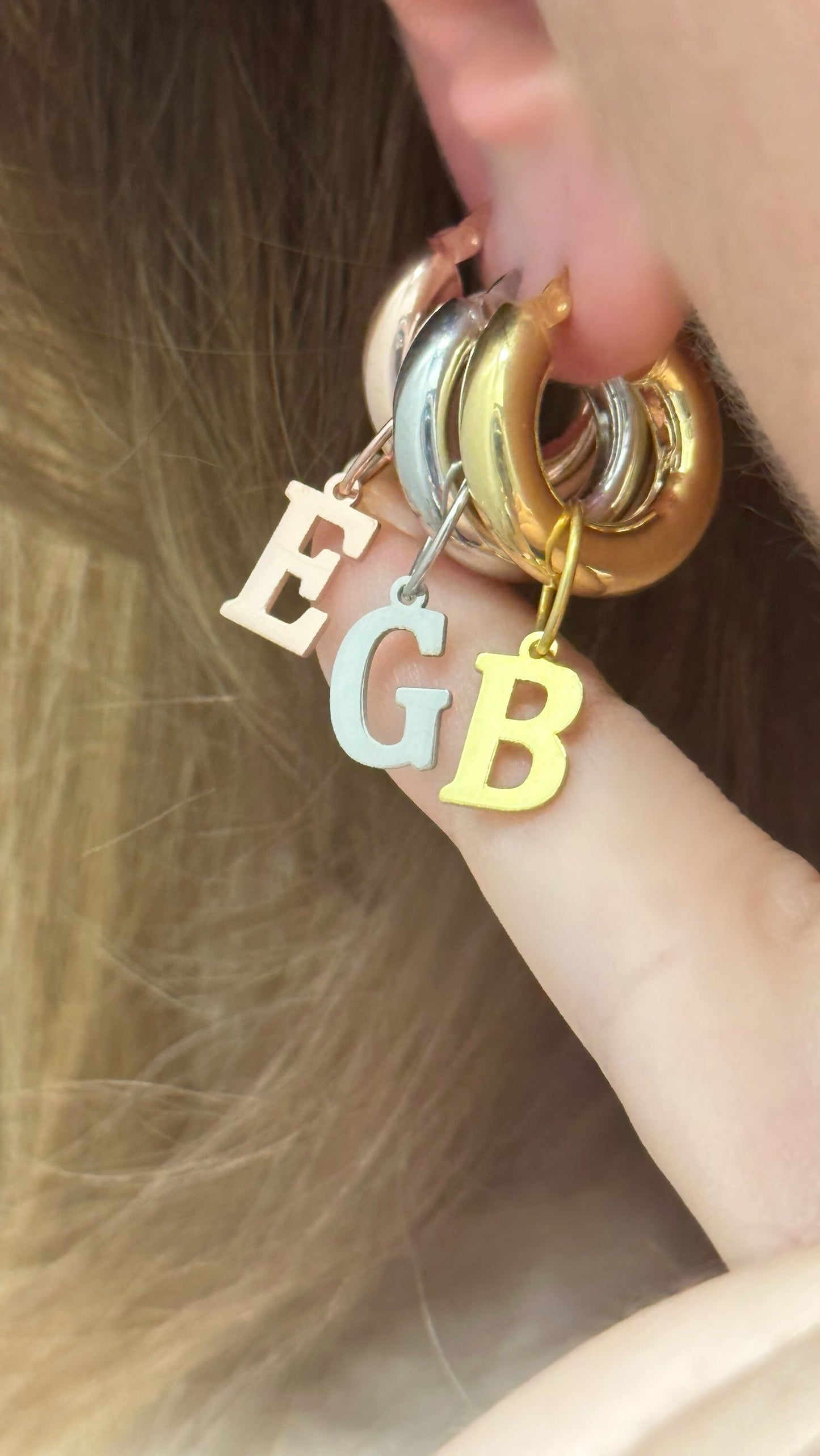 Initial Earring, Initial Hoop Earrings, Letter Hoop Earring, Huggie Earrings, Personalized Earring, Custom Hoops, Gift for her