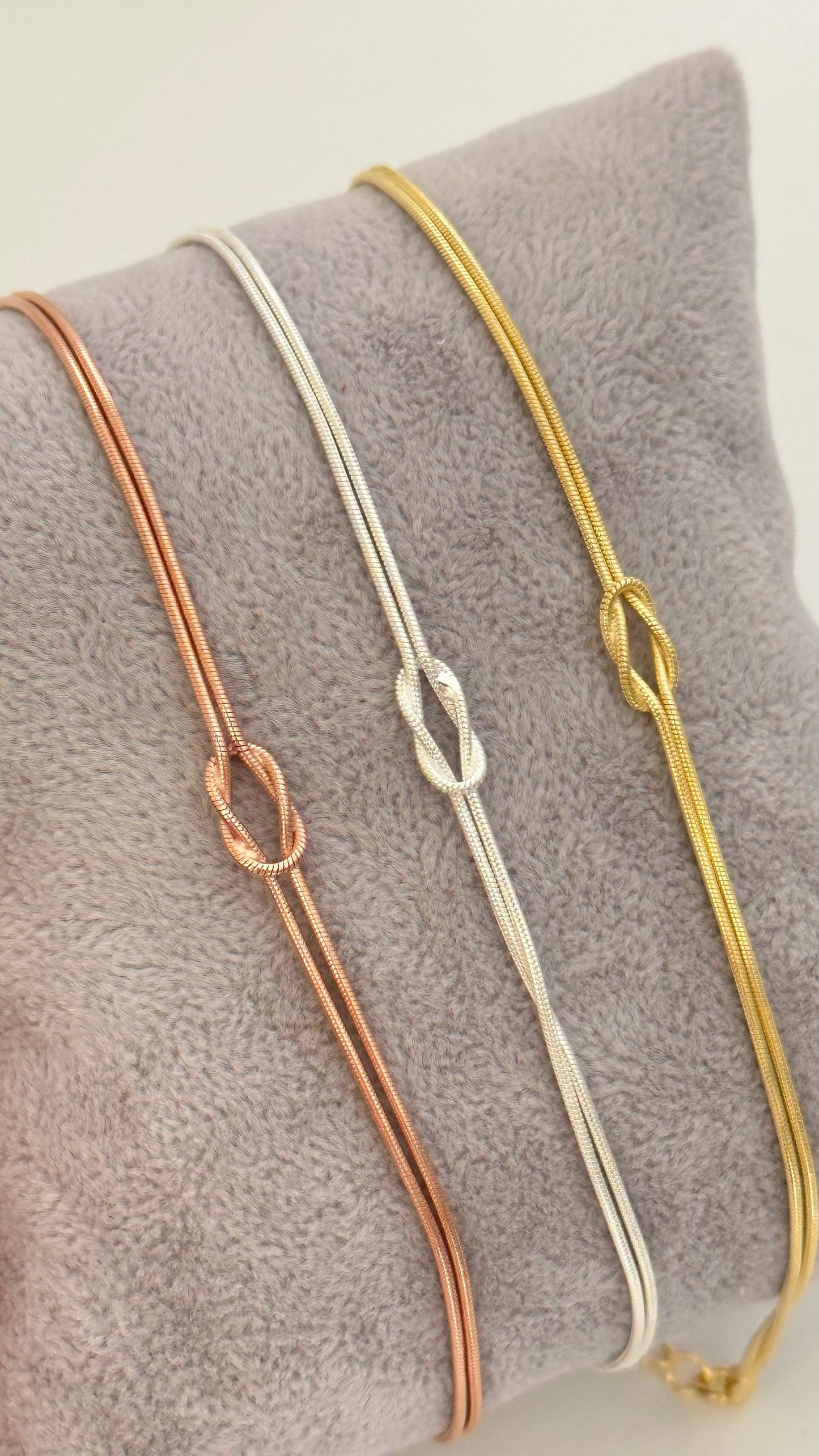 Love Knot Necklace, Double Chain Knot Necklace, Knot Choker, Everyday Minimalist Necklace, Endless Knot, Christmas Gift for her, Bridal Gift
