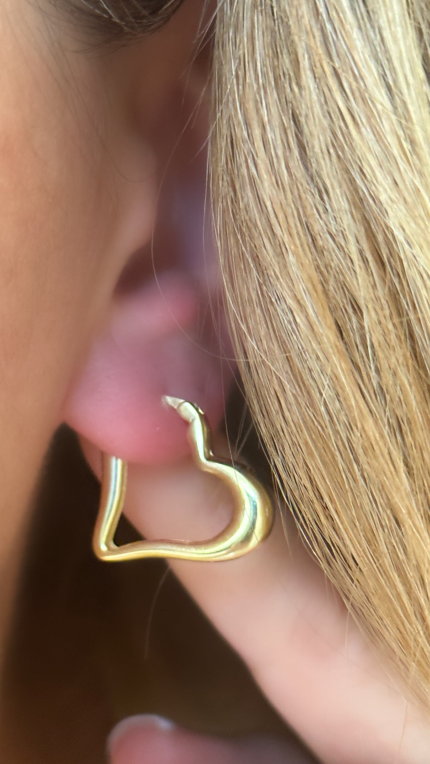 Heart Hoop Earrings, Heart Shaped Earrings, Gold Heart Hoops, Minimal Hoop Earrings, Unique Huggie Hoop Earring, Heart Jewelry Gift For Her