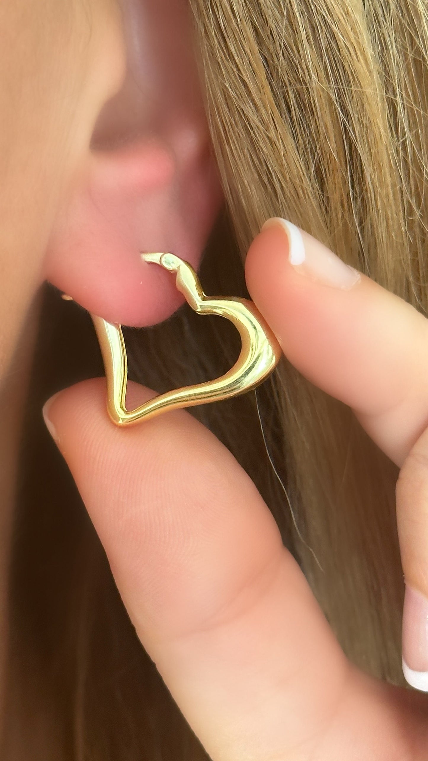 Heart Hoop Earrings, Heart Shaped Earrings, Gold Heart Hoops, Minimal Hoop Earrings, Unique Huggie Hoop Earring, Heart Jewelry Gift For Her