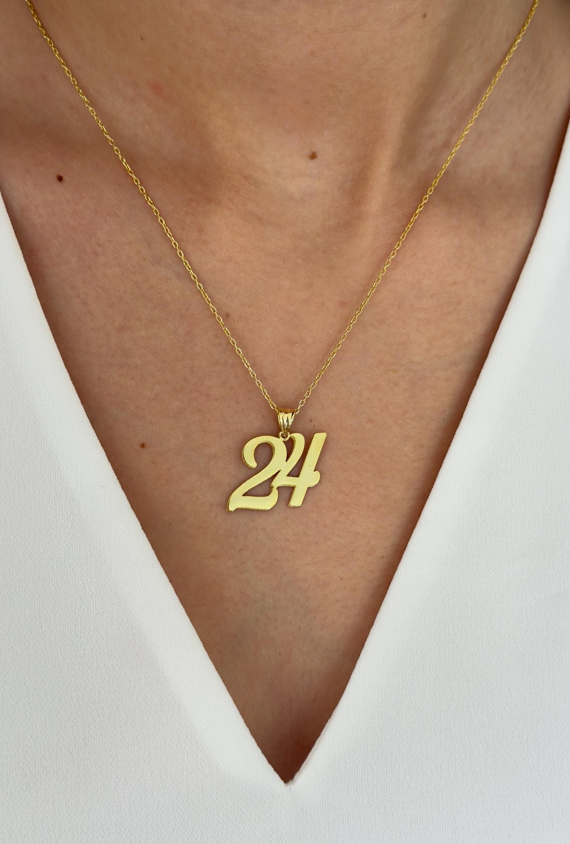 Gold number pendant necklace with number for women and men