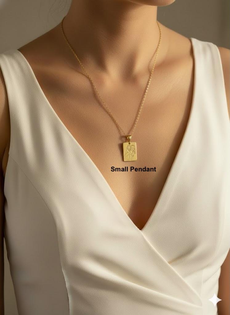 Personalized photo pendant jewelry handcrafted in 925 silver.