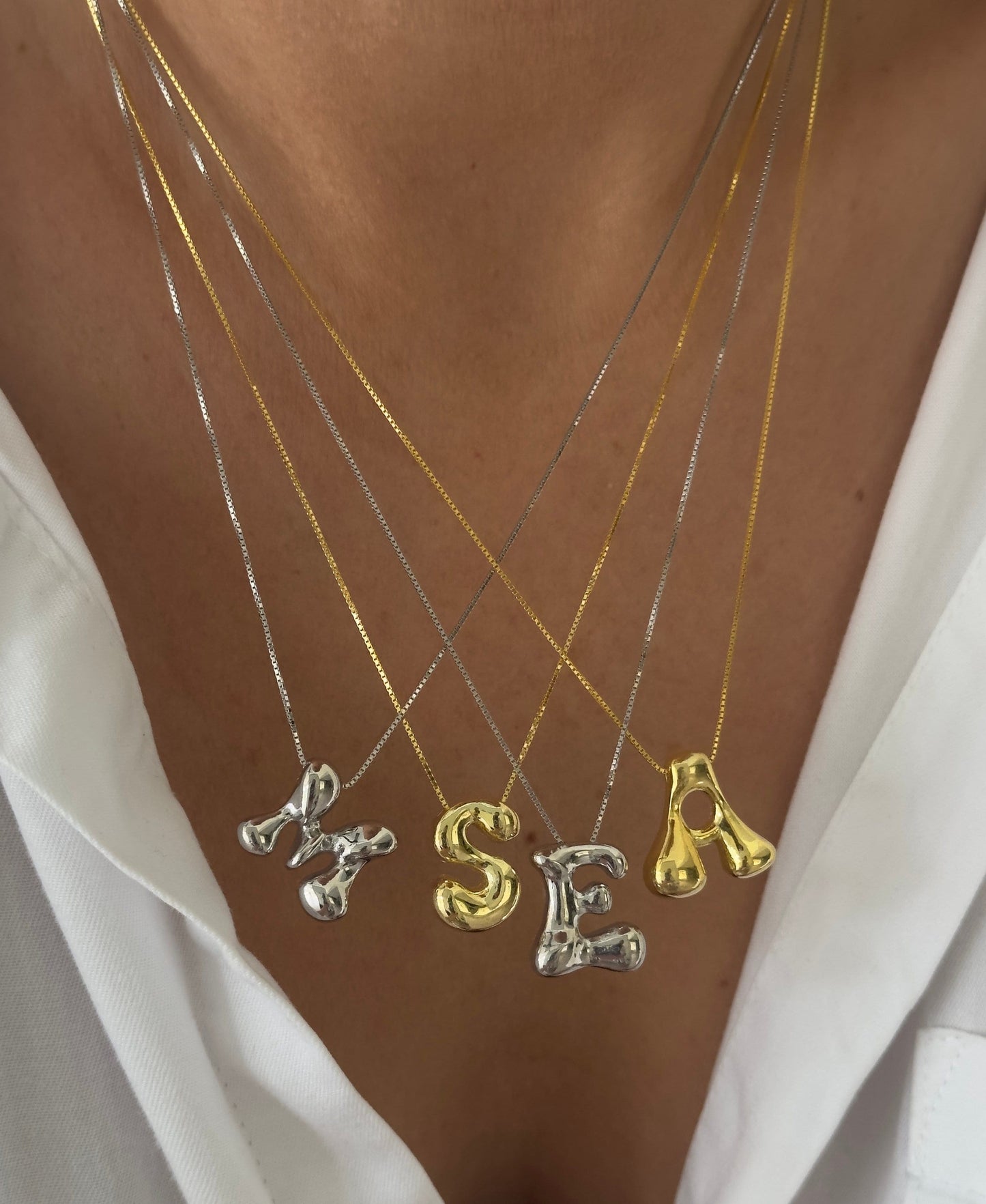 Personalized bubble letter pendant necklace