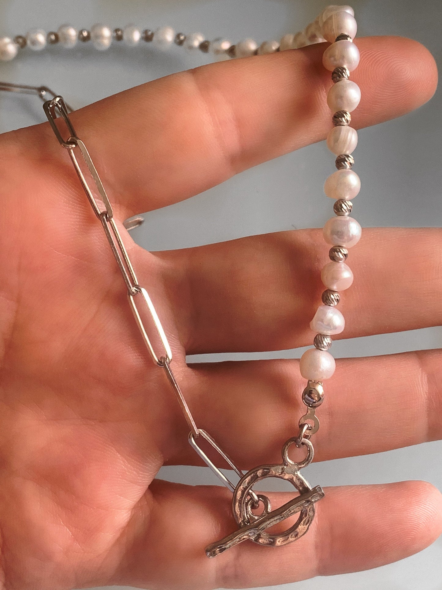 Trendy Pearl Toggle Necklace, Valentines Day gift, Girlfriend Necklace, Half Chain Half Pearl Necklace, Pearl Choker, Gold Layering Necklace