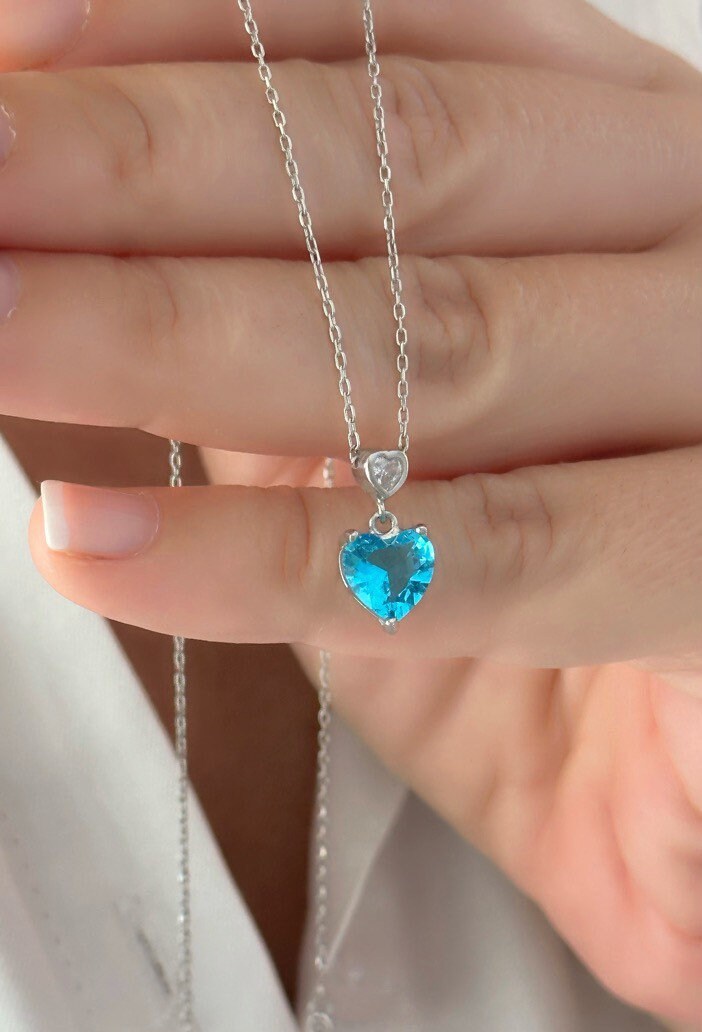 Crystal Heart Necklace, Diamond Necklace, Princess Necklace, Minimalist Necklace, CZ Necklace,  Christmas Gift for her, Layering Jewelry
